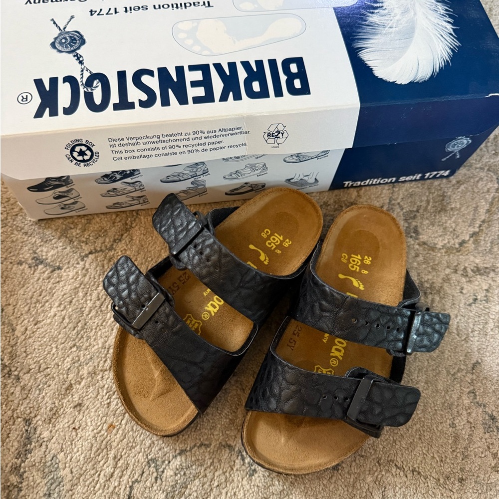 Birkenstock Kids Black Two-Strap Textured Sandals